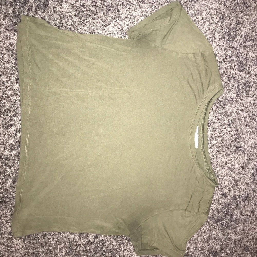 🌻 AEO Green Crop Top